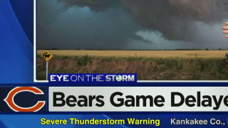 Illustration for article titled Sign Of Man Having Sex With Cow Features In CBS Chicago Storm Coverage